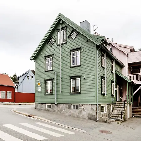 Appartamento 2-bedroom By The Bridge Tromsø
