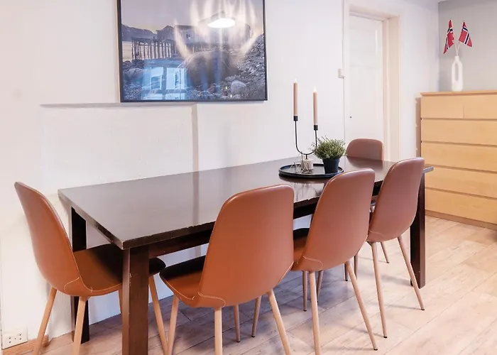 2-bedroom By The Bridge *